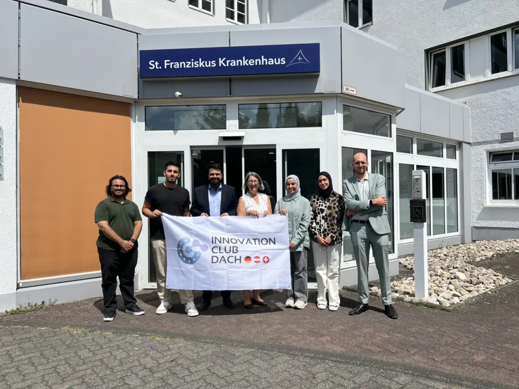 Innovation Club DACH zu Besuch beim St. Franziskus Krankenhaus